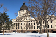 Image of the SD Capitol Building.